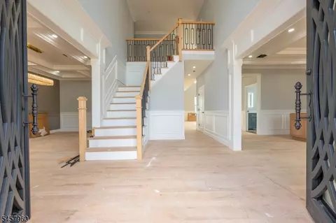 Entry Way - 412 Gregory Rd, Paramus, NJ 07652 photo 1 of 4
