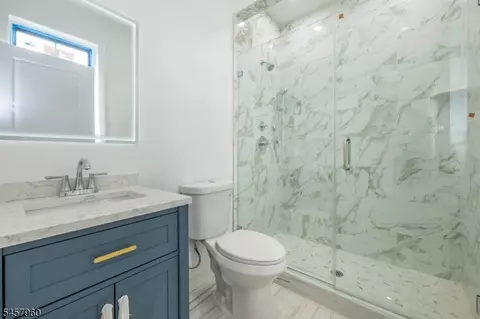 Bath - 412 Gregory Rd, Paramus, NJ 07652 photo 5 of 7