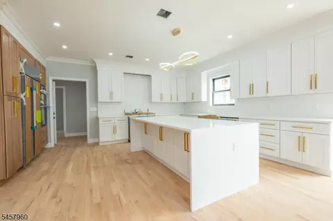 Other - 412 Gregory Rd, Paramus, NJ 07652 photo 1 of 11