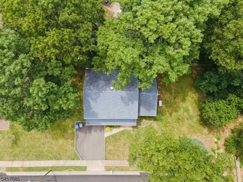 View/Area - 55 Lench Ave, Edison, NJ 08820 photo 2 of 4