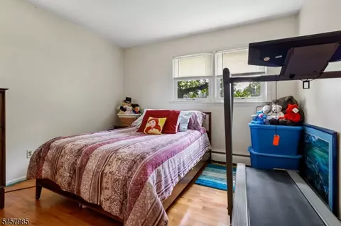 Bedroom - 55 Lench Ave, Edison, NJ 08820 photo 3 of 3