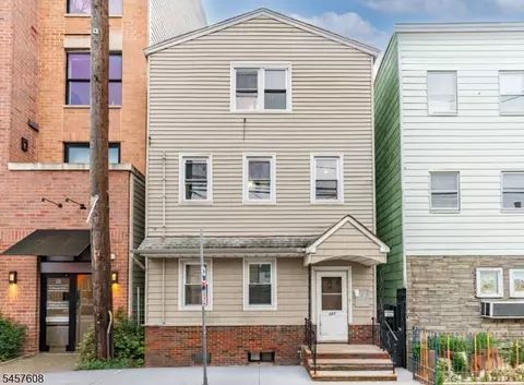 321 Ferry St, Newark, NJ 07105