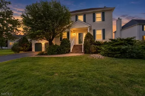 97 Fisher Dr, Hillsborough, NJ 08844
