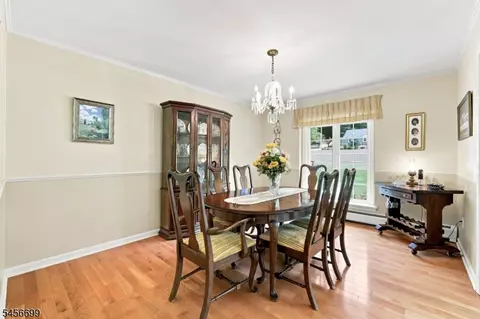 Dining - 73 Bald Eagle Rd, Hackettstown, NJ 07840 photo 2 of 3