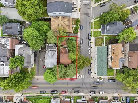 551-553 Sand Ford Ave, Newark, NJ 07106
