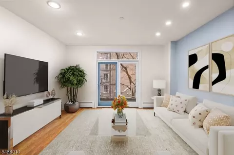 207-31 Shearwater Ct #31, Jersey City, NJ 07305