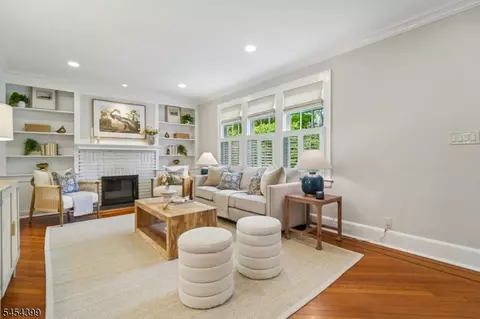 Living - 24 Beekman Ter, Summit, NJ 07901 photo 3 of 4