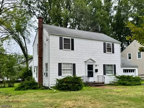 13 Wellington Rd, Livingston, NJ 07039