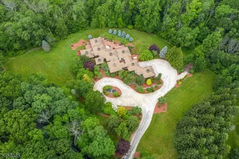 51 Hoagland Rd, Blairstown, NJ 07825