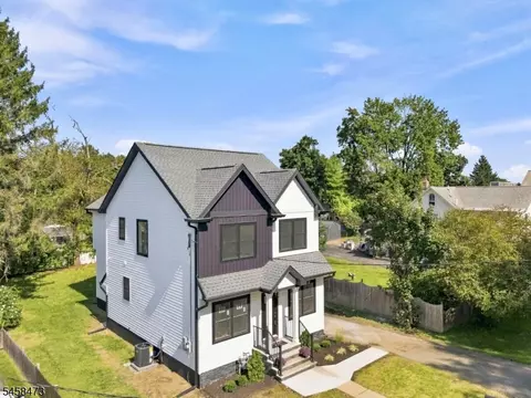 139 Main St, Franklin, NJ 07416