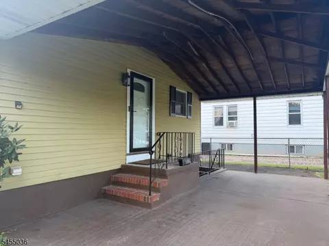 96 Southside Ave, Somerville, NJ 08876