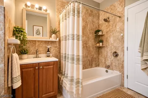 Bath - 47 Campbell Ave #1L, Hackensack, NJ 07601 photo 2 of 2