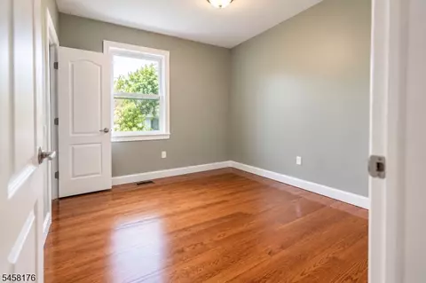 Bedroom - 47 Campbell Ave #1L, Hackensack, NJ 07601 photo 2 of 5