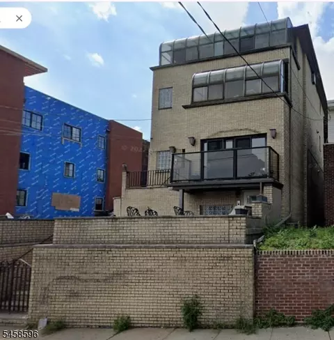 344 Paterson Plank Rd, Jersey City, NJ 07307
