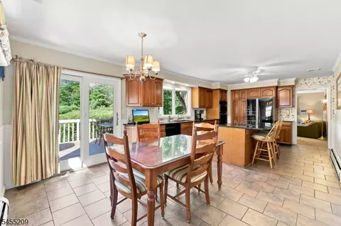 Dining - 20 Preston Ter, Bedminster, NJ 07921 photo 1 of 2