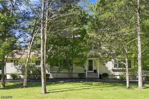 Exterior - 20 Preston Ter, Bedminster, NJ 07921 photo 1 of 12