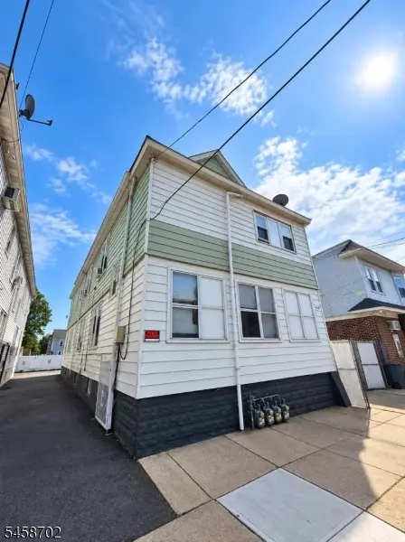 668 Clarkson Ave #4, Elizabeth, NJ 07202