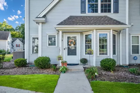 3701 Tudor Dr #3701, Pompton Plains, NJ 07444