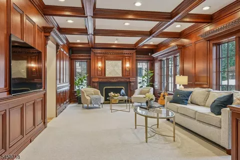 Living - 55 Oxbow Ln, Summit, NJ 07901 photo 3 of 3