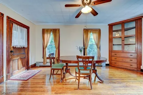 Dining - 19 Eastern Ave, Somerville, NJ 08876 photo 2 of 3