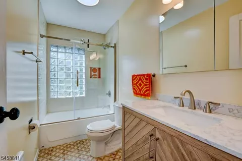 Bath - 19 Eastern Ave, Somerville, NJ 08876 photo 3 of 3