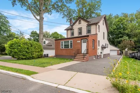 314 Lincoln Ave E, Cranford, NJ 07016