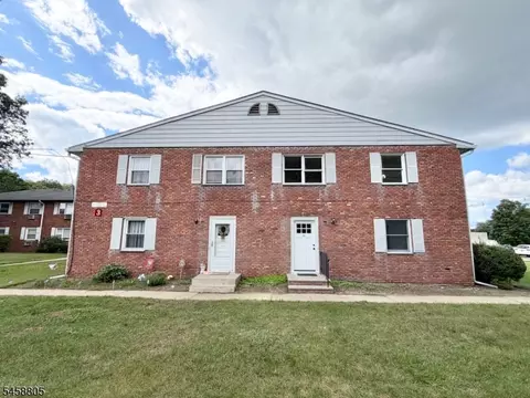 680 State Route 15 #35, Lake Hopatcong, NJ 07849