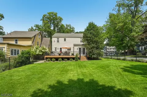 69 Newman Ave, Verona, NJ 07044