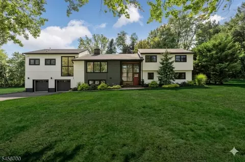 6 Donsen Ln, Scotch Plains, NJ 07076