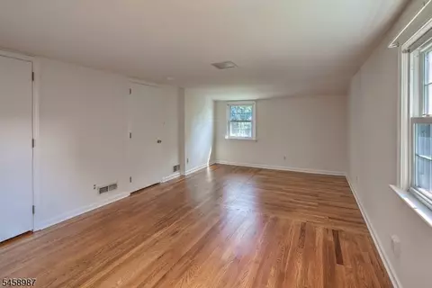 Bedroom - 25 Fairview Dr E, Basking Ridge, NJ 07920 photo 3 of 3