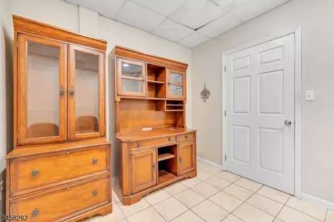 Entry Way - 10 Catherine Ter, Byram Twp, NJ 07821 photo 7 of 7