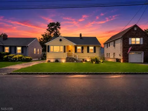 512 Laurel Ave, Roselle Park, NJ 07204
