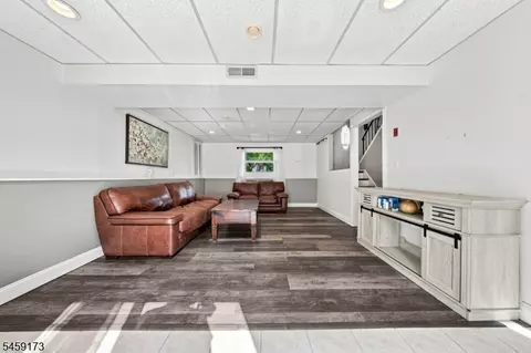 Living - 9 Arthur Ter, Hackettstown, NJ 07840 photo 1 of 1