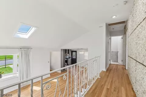 Entry Way - 84 Howard Pl, Nutley, NJ 07110 photo 2 of 2
