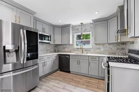 Kitchen - 84 Howard Pl, Nutley, NJ 07110 photo 2 of 3