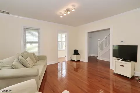 Living - 28 Glenside Ave, Summit, NJ 07901 photo 4 of 4