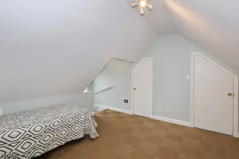 Bedroom - 28 Glenside Ave, Summit, NJ 07901 photo 6 of 6