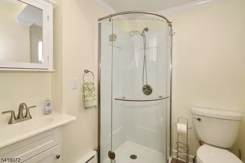 Bath - 28 Glenside Ave, Summit, NJ 07901 photo 1 of 3