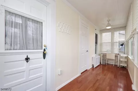 Entry Way - 28 Glenside Ave, Summit, NJ 07901 photo 1 of 5