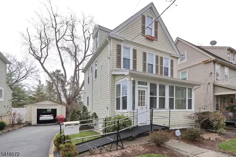 Exterior - 28 Glenside Ave, Summit, NJ 07901 photo 2 of 5