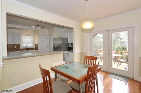 Dining - 28 Glenside Ave, Summit, NJ 07901 photo 3 of 3