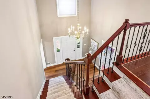Entry Way - 12 Clearwater Dr, Wayne, NJ 07470 photo 3 of 3