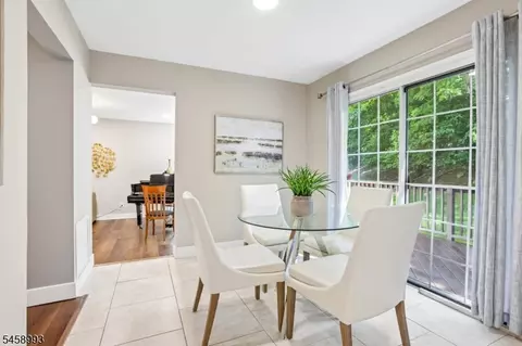 Dining - 12 Clearwater Dr, Wayne, NJ 07470 photo 4 of 6