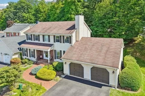 Exterior - 12 Clearwater Dr, Wayne, NJ 07470 photo 7 of 9