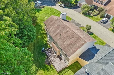 View/Area - 12 Clearwater Dr, Wayne, NJ 07470 photo 3 of 7