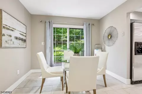 Dining - 12 Clearwater Dr, Wayne, NJ 07470 photo 5 of 6