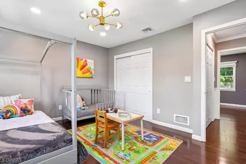 Bedroom - 12 Clearwater Dr, Wayne, NJ 07470 photo 1 of 6