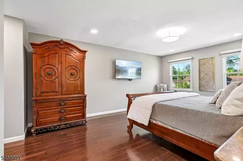 Bedroom - 12 Clearwater Dr, Wayne, NJ 07470 photo 6 of 6