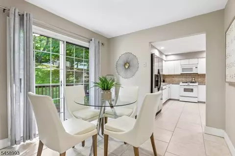 Dining - 12 Clearwater Dr, Wayne, NJ 07470 photo 6 of 6