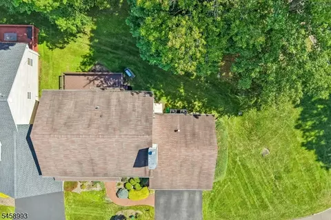 View/Area - 12 Clearwater Dr, Wayne, NJ 07470 photo 1 of 7